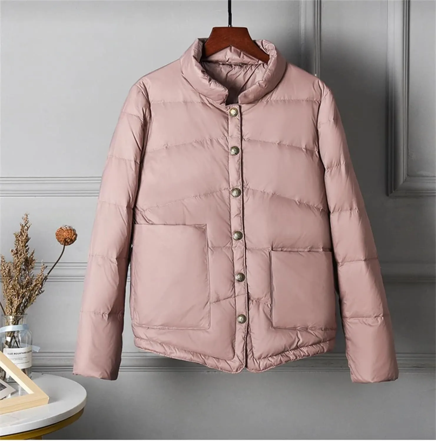 Mnjyihy Women Winter Lightweight White Duck Down Jacket Short Oversize Autumn Puffer Jacket Pocket Parkas